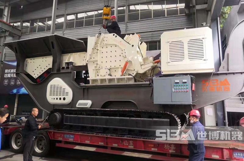 履帶式反擊移動(dòng)破碎機