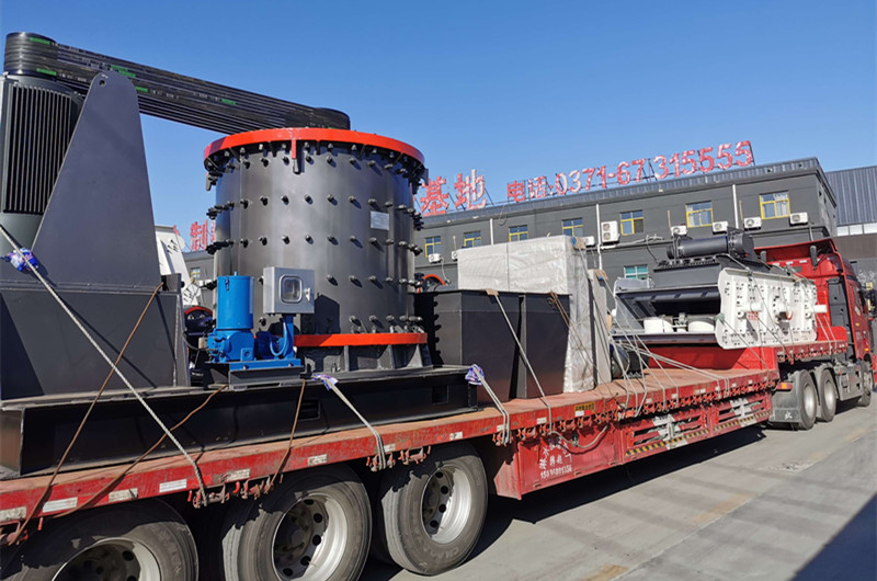 世博1250型立軸復合制砂機裝車(chē)發(fā)貨