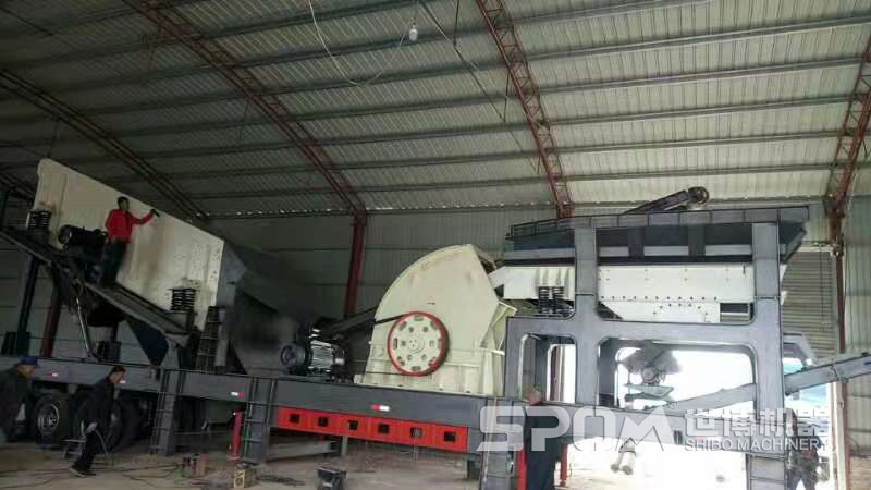 移動(dòng)錘式破碎機 三合一移動(dòng)破碎機
